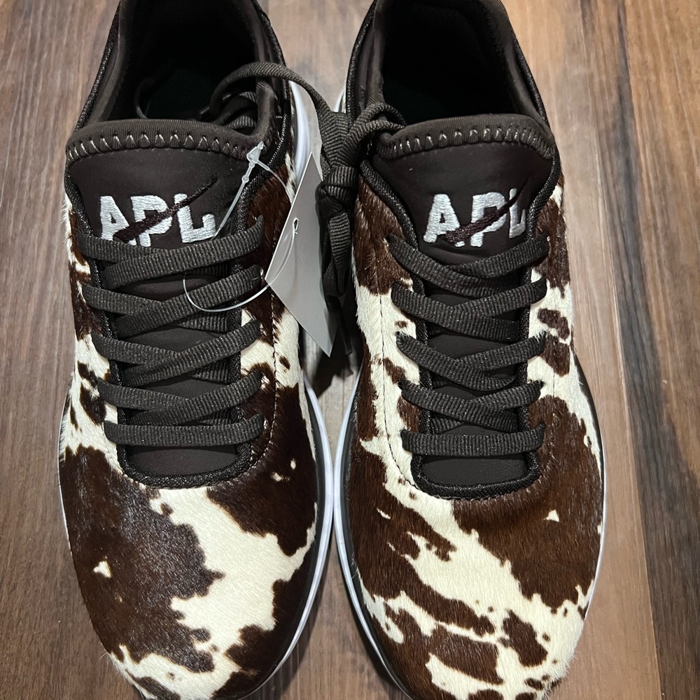 APL Iconic Phantom Sneaker - Picture 2 of 7